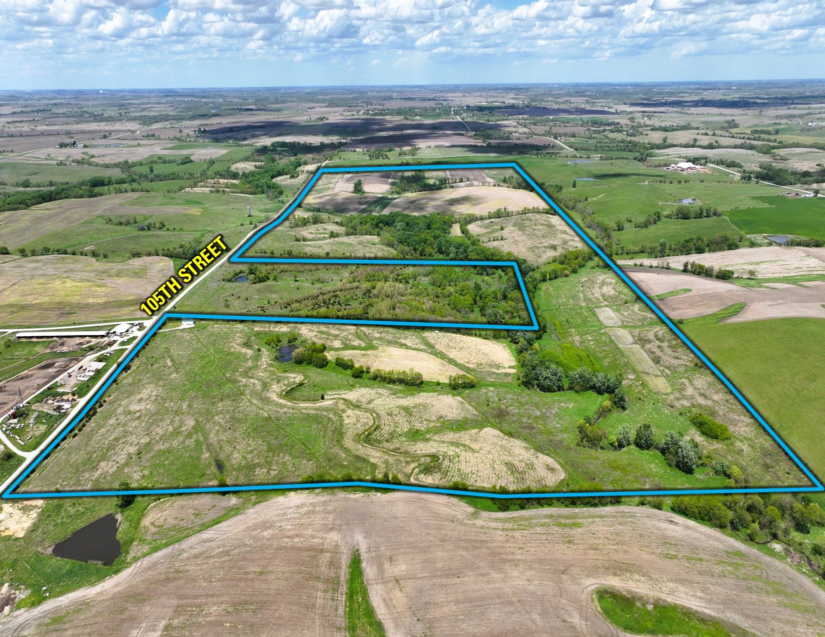 Listing Photo: Drone Outline S